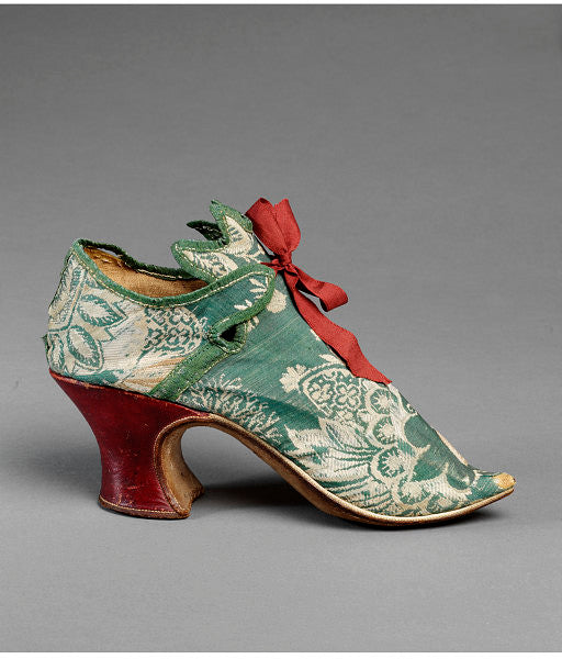 18th Century Shoes - A Survey