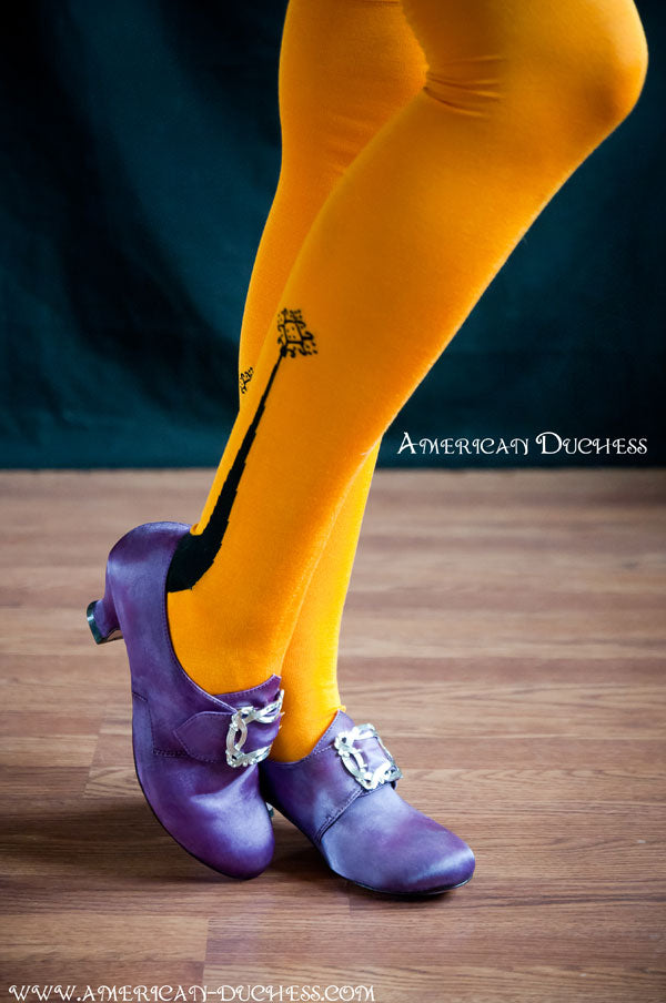 V227: American Duchess Silks Stockings Are Dyeable, Yay!