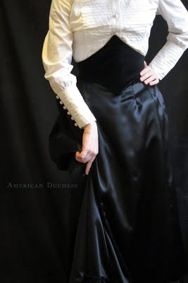 1880s Bustle Skirt - It's Black, It's Shiny, It's Quick and Dirty