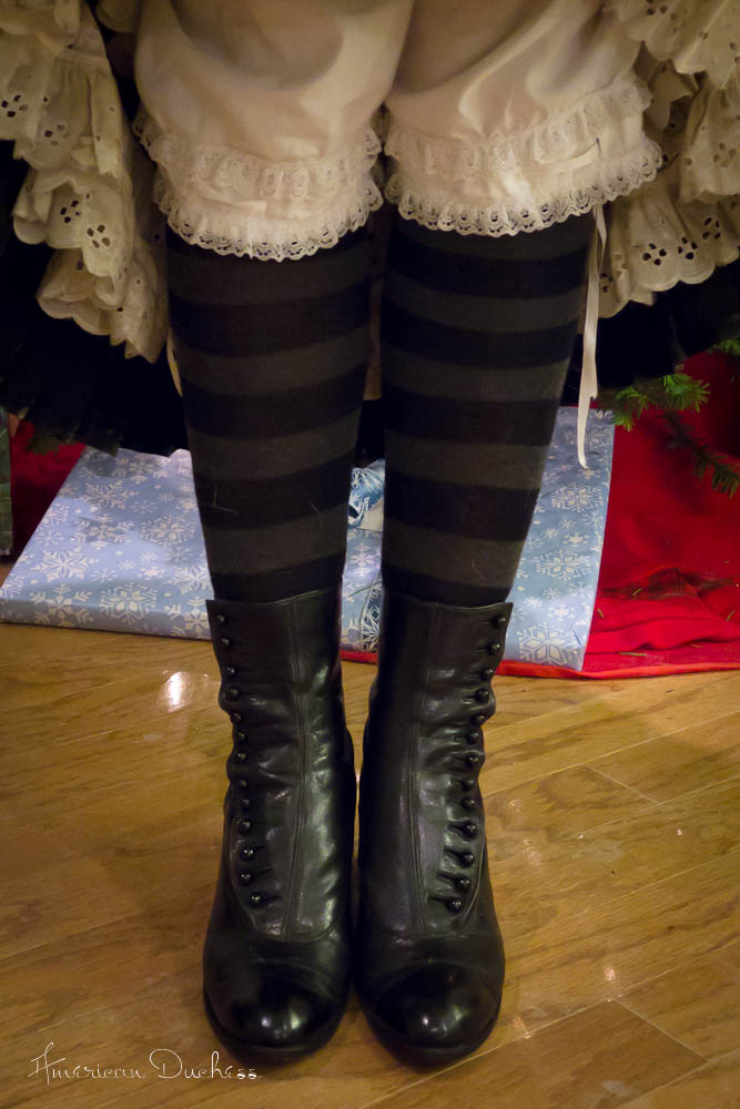 V335: eBay Find of the Year: Antique Button Boots...That FIT!