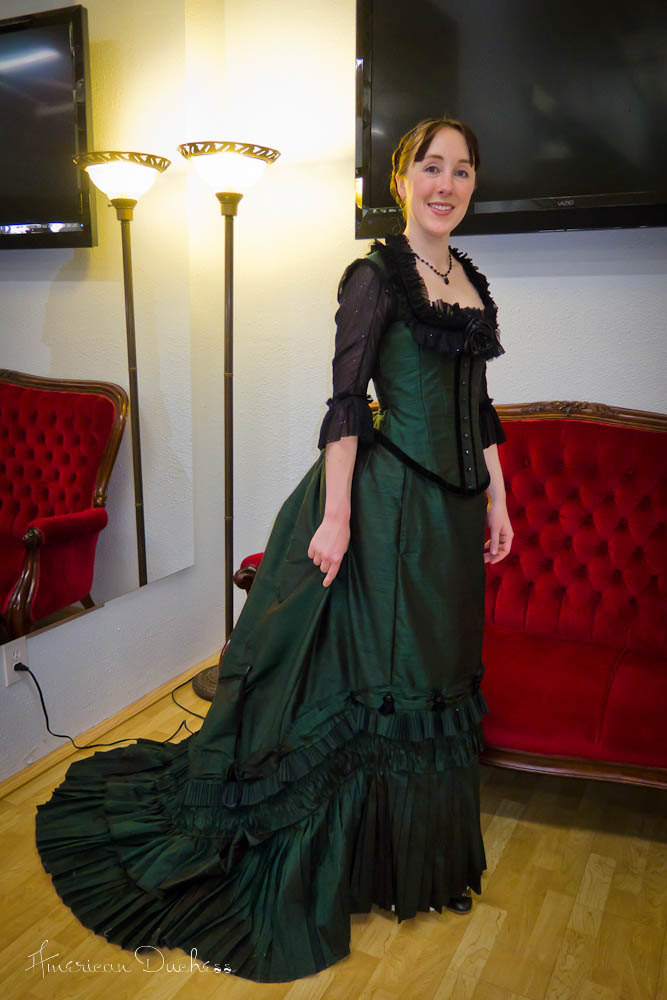 V363: Semi-Finished Project: The "Green Acres" Bustle Gown