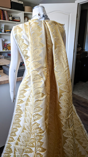 1720s - 1740s Robe Volante - Initial Musings