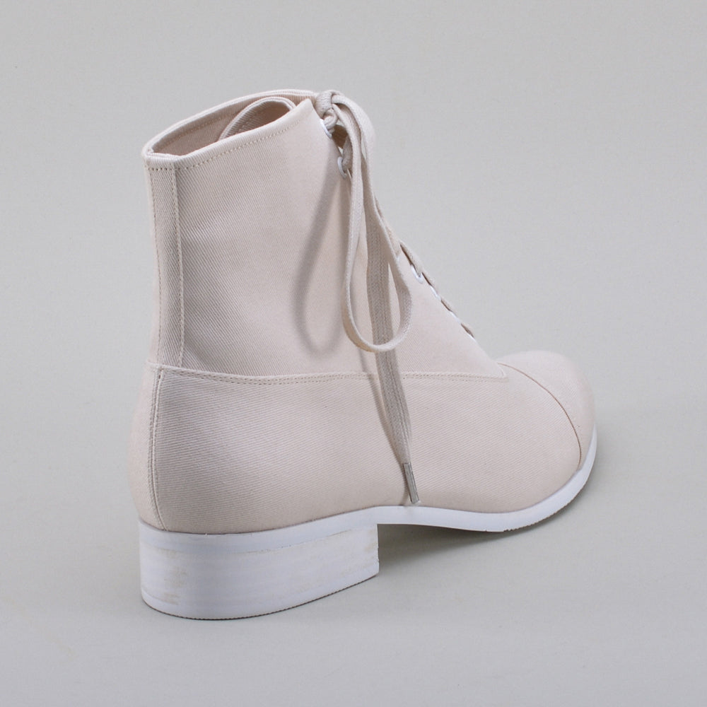 Dries Van Noten | Knee High Lace Boots in White justoneeye.com