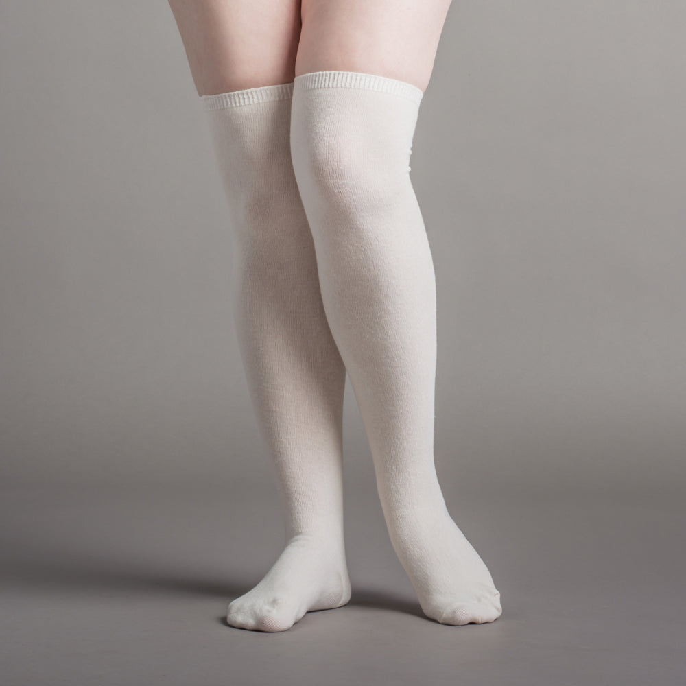 Extra Stretch Cotton Stockings (Ivory) – American Duchess