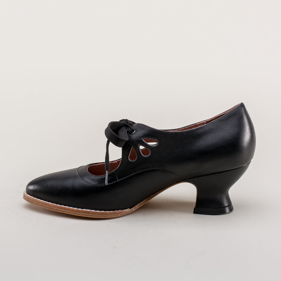 Gibson Women's Edwardian Leather Shoes (Black) – American Duchess