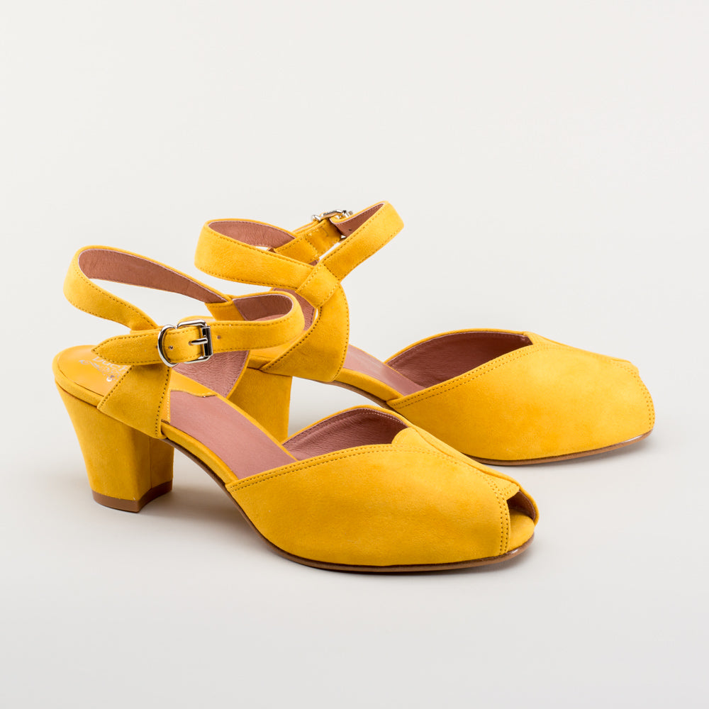 Lido Women's Vintage Sandals (Yellow) – American Duchess