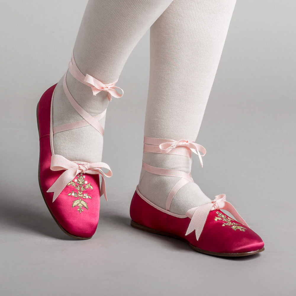 Shoe-How-To of the Week: Pretty Pretty Pink Princess Shoes – American  Duchess Blog