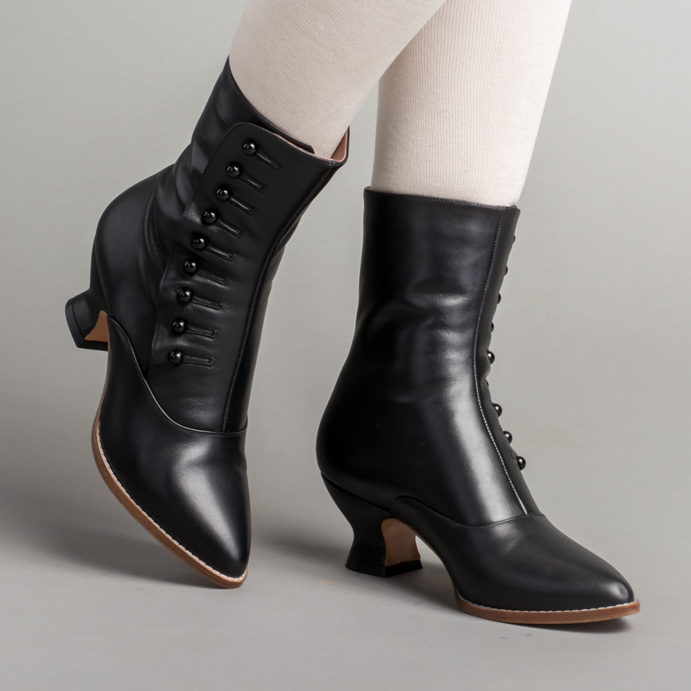 Leather Boots Victorian Vintage Shoes for Women for sale